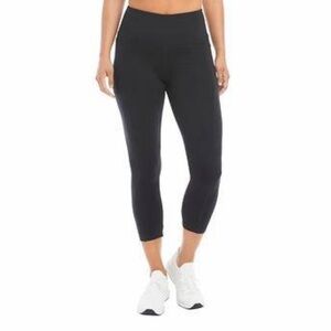 XL: Danskin Reflective Capris